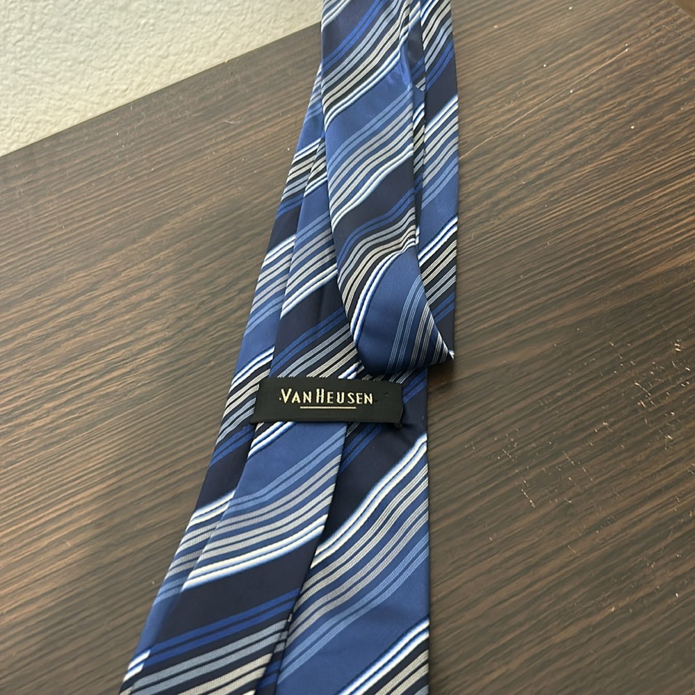 Tie - Picture 2 of 2